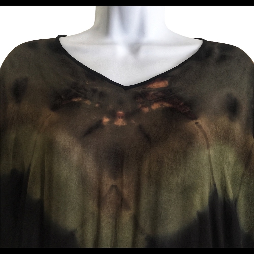 Tie Waist Oversized Blouse - Picture 2 of 5